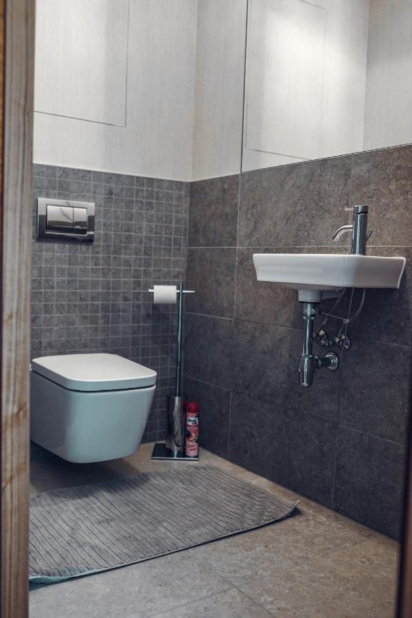 Voir Apartment 브라티슬라바 외부 사진