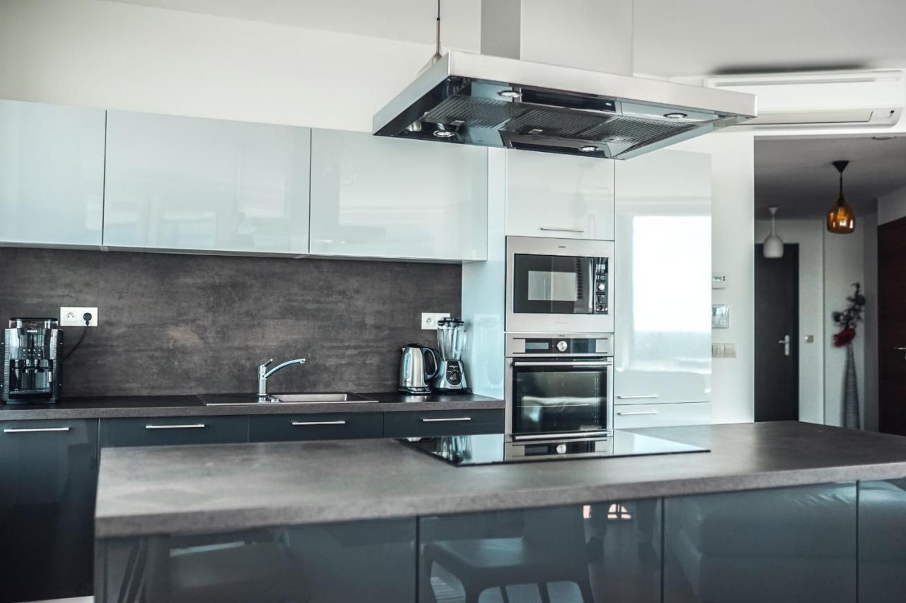 Voir Apartment 브라티슬라바 외부 사진